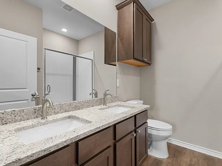 311 Maplewood Cir — Photo 11