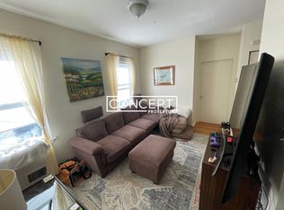 218 W 8th St #3, Boston, MA 02127
