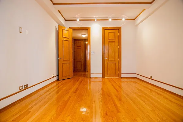 Rented by WAM Partners - William Moses Co. | media 95