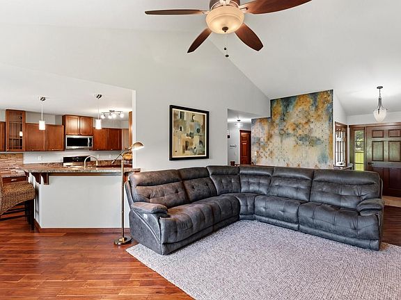 5th image of 21604 W Bonnie LANE
