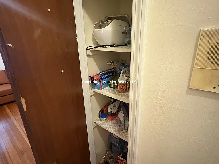 64 Brighton Ave #3 — Photo 4