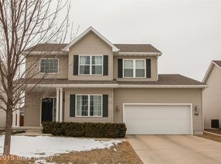 13011 Hammontree Dr, Urbandale, IA 50323