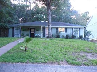 102 Chinquapin Cir, Daphne, AL 36526