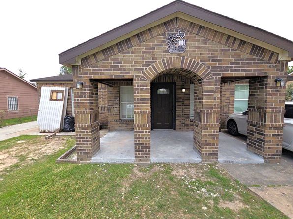 9010 Linda Vista Rd #C