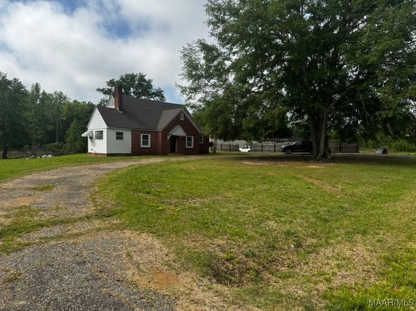550 E Tuskeena St, Hayneville, AL 36040