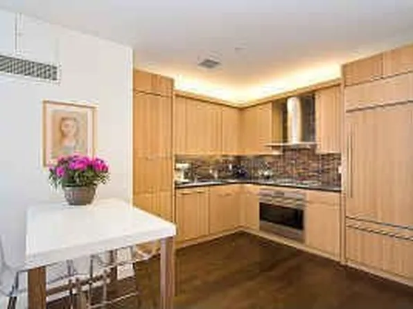 70 Little West St APT 11D, New York, NY 10004