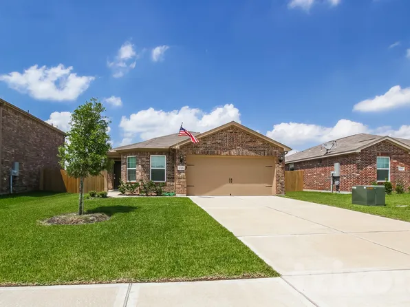 12306 Wavecrest Rd, La Marque, TX 77568