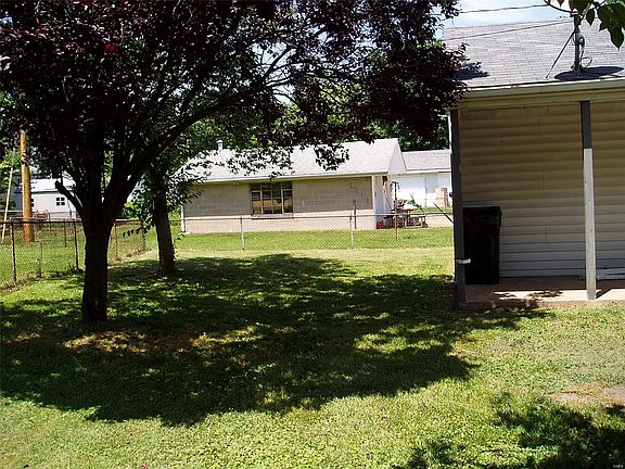 4th image of 4401 Herbert Ave