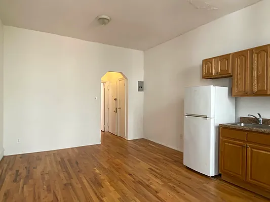 Rented by TheRealEstateCompany.com LLC | media 7