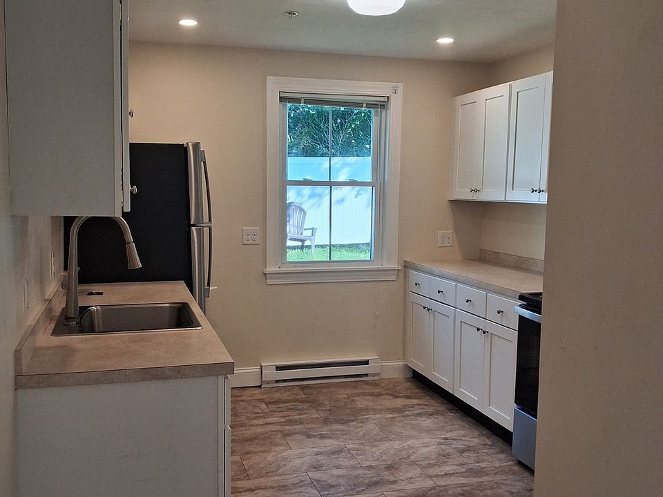 1st image of 45 Everett St Suite 1