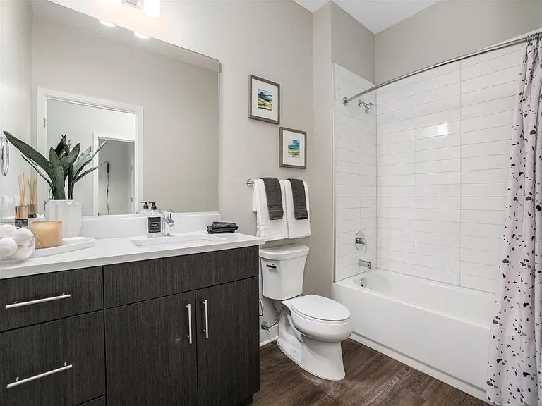 Phase I (1200 Broadway) Secondary Bath