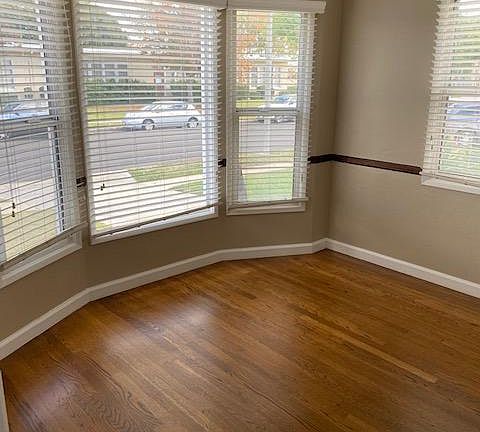 4th image of 3759 Canehill Ave
