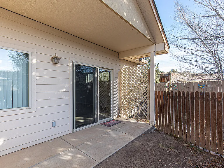40 Sunshine Ct #3 — Photo 14