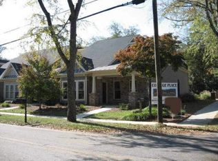 22 S College Ave, Hartwell, GA 30643