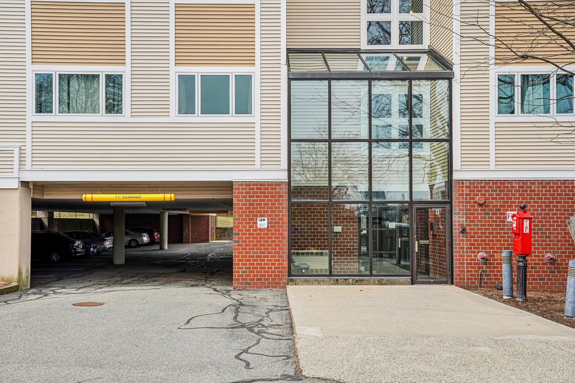JUST LISTED!