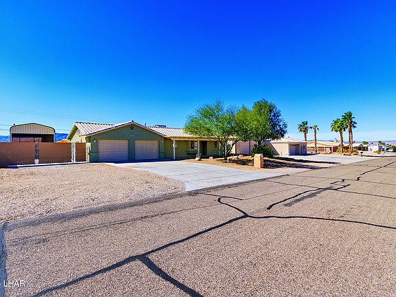 3rd image of 1930 Pima Dr N