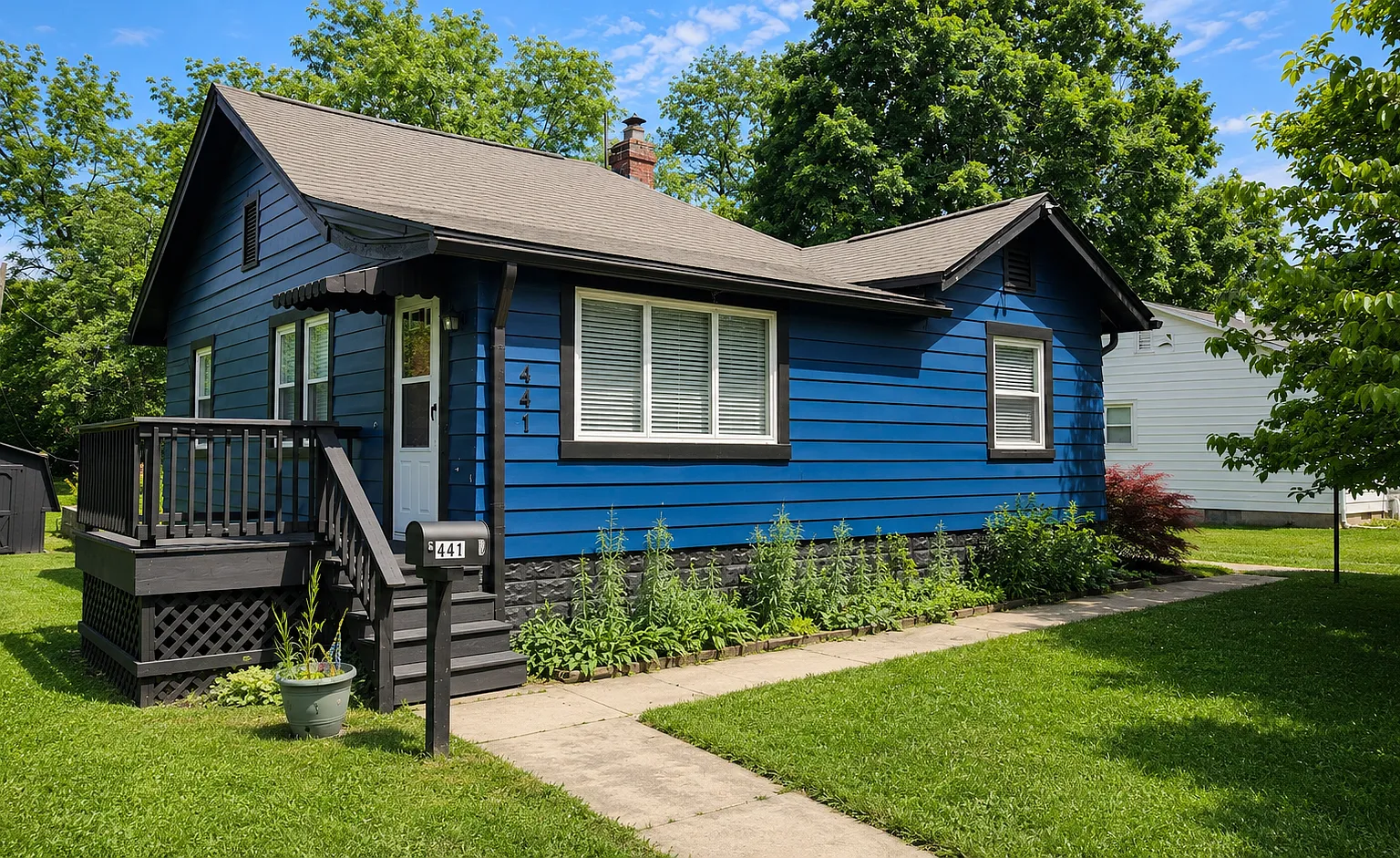 441 Cecil Ave — Photo 1