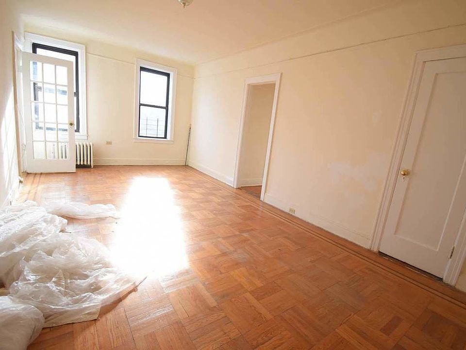 1st image of 4415 43rd Ave APT E4