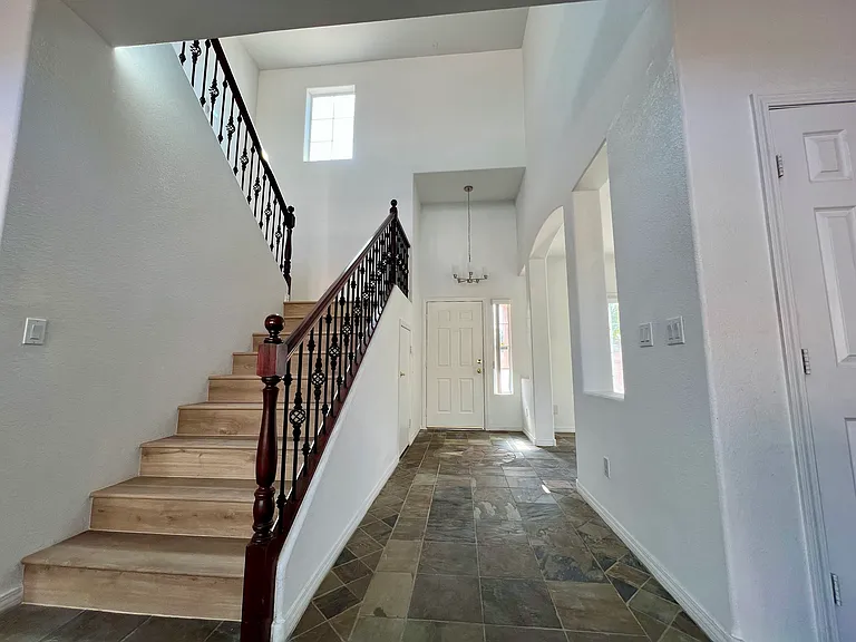 4337 Governors Hill St — Photo 8