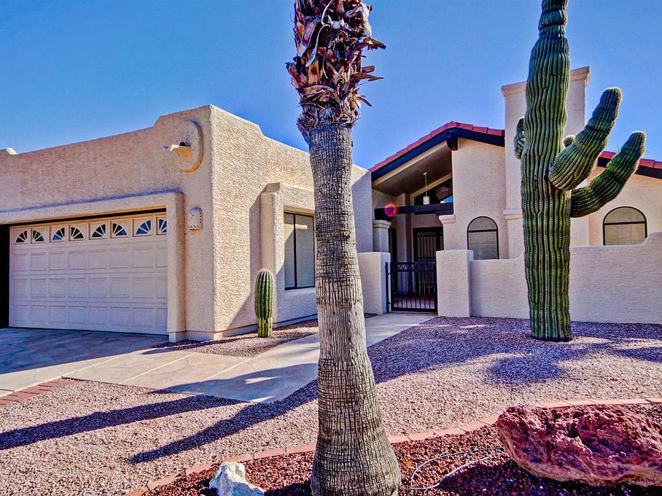 1st image of 25229 S Cloverland Dr