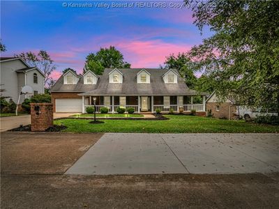 13 Hidden Cv, Charleston, WV, 25313