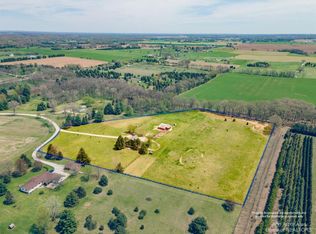 17721 W Pleasant Lake Rd, Manchester, MI 48158