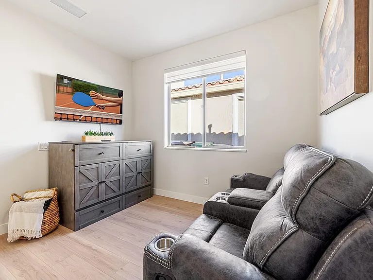 40201 Calle Santa Claudia #40201 — Photo 6