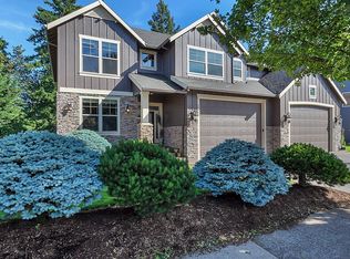 19492 Orchard Grove Dr, Oregon City, OR 97045