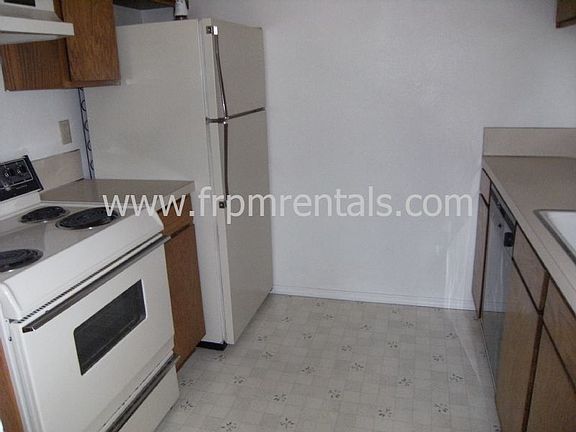 2nd image of 2865 W Malad St #0