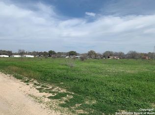Oneal Dr LOT 3, Devine, TX 78016