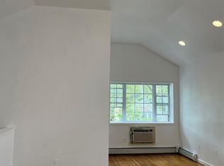 8281 88th Pl, Ridgewood, NY 11385