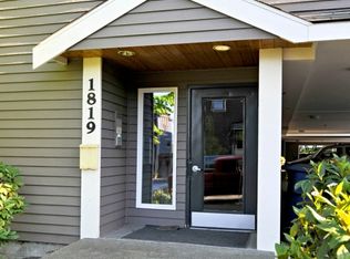 1819 E Pike St APT 302, Seattle, WA 98122