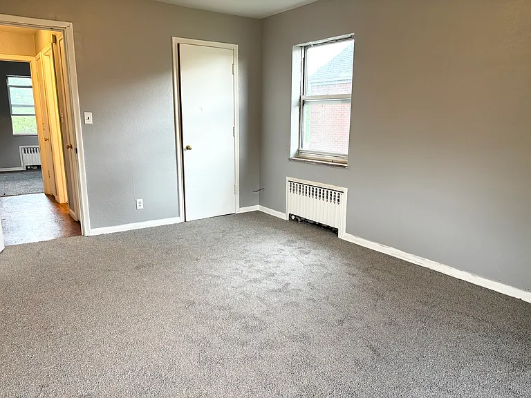 1384 N Cove Blvd #3 — Photo 12