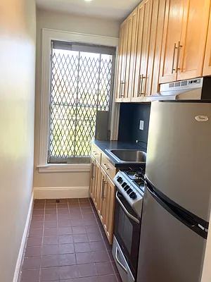 Rented by Douglas Elliman | media 9