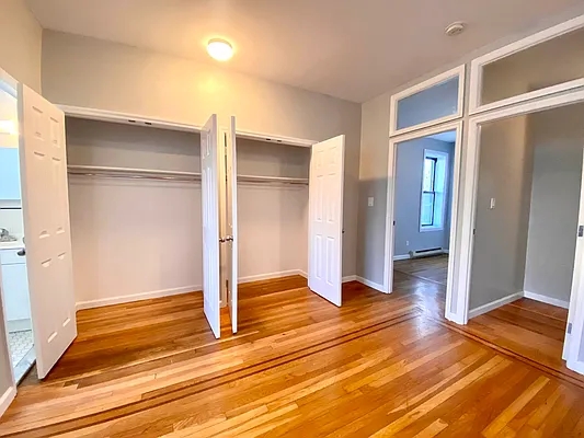 Rented by Lang Realty LLC | media 5