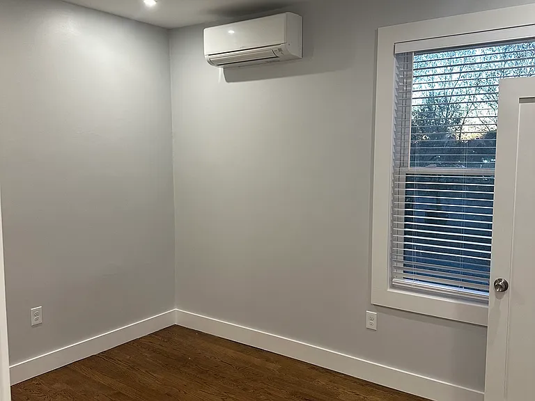 15 Carrington Ave #2 — Photo 7