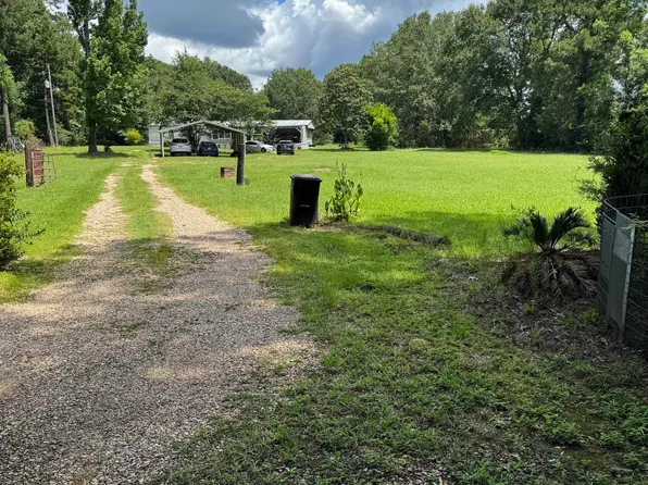 8108 Battle Rd, Ethel, LA 70730