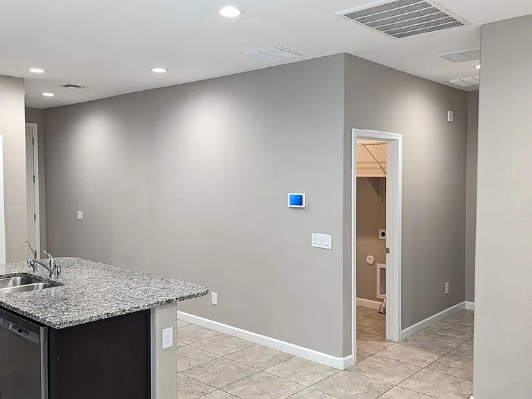 38221 W San Ildefanso Ave — Photo 10