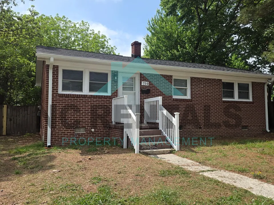 710 Reid St