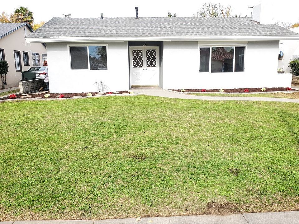 1st image of 424 W 24th St