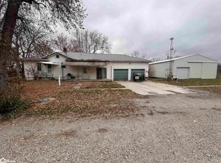 4851 Hessle St, Farson, IA 52563