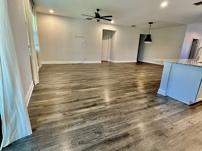 7942 Roma Dune Dr — Photo 30