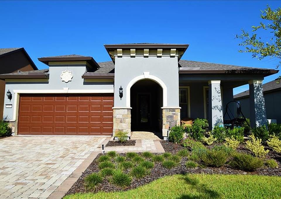 1st image of 140 Bridge Oak Ln
