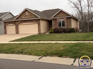 4420 SW Shenandoah Rd, Topeka, KS 66610