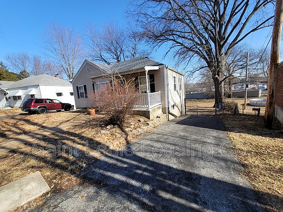 3rd image of 3534 Eastridge Ln