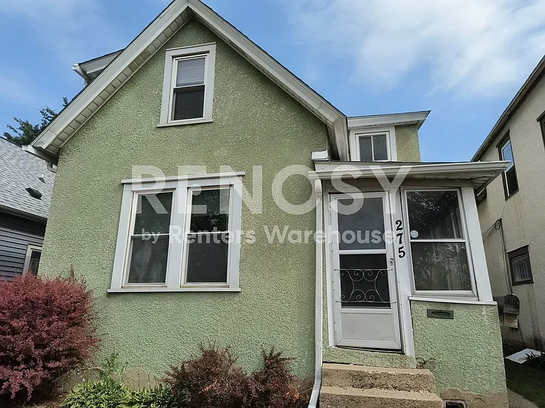 275 Maryland Ave W — Photo 9