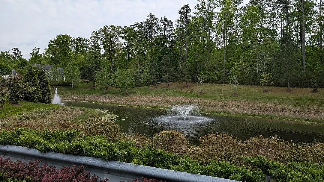 4 bed, 2463 sqft, $2,760 — Photo 1