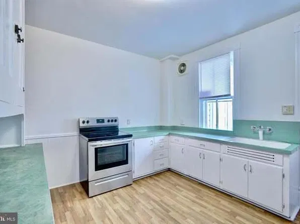 60 Wayside Ave, Hagerstown, MD 21740
