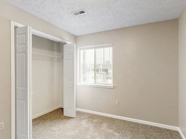 Parkview Apartments — Photo 38