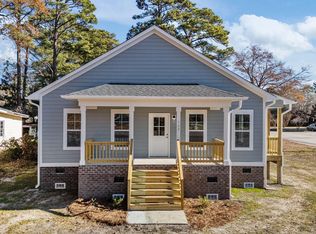 700 N Grace Avenue, New Bern, NC 28562
